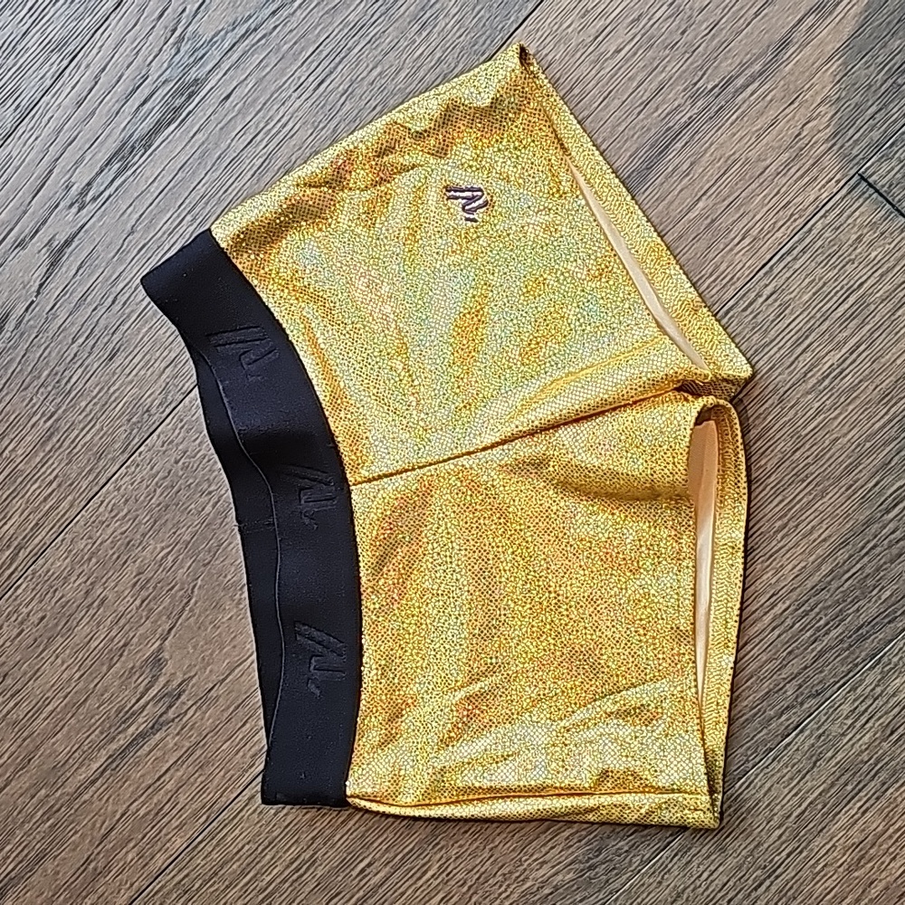 VARSITY SPIRIT COMPRESSION SHORTS. SIZE XSMALL - Picture 1 of 9